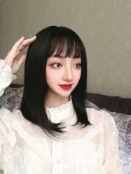 -时尚殿堂明星门店
