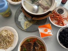 -天乐农家鱼头王(天目湖店)