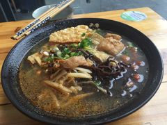 -螺大蛳柳州螺蛳粉·火锅·热干面(西城永捷店)