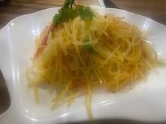 -洪姐川菜东北菜铁锅炖(天生丽街店)