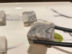 芋头黑芝麻糕-广州文华东方酒店·江-由辉师傅主理