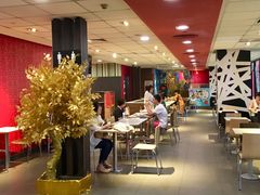 大堂-麦当劳(龙之梦购物中心店)