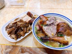-香辉食馆(新兴路店)