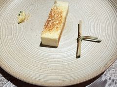 烟熏稻香手工黄油面包-香樟花园法式铁板烧(恒隆广场店)