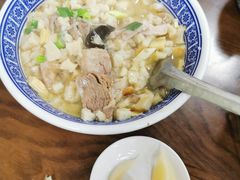 -崇德楼水盆牛羊肉泡馍馆(文艺路店)