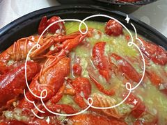 -扒虾小妹儿麻辣海鲜(宏图街店)