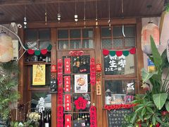 -溪岸路花鸟市场