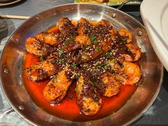 -肥肥虾庄·金牌油焖大虾(汉街SKP店)