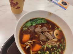 -康师傅私房牛肉面(申虹餐厅店)