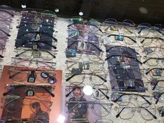 -广州宝岛眼镜武汉和光眼镜市场西区店
