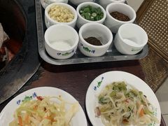 -朝伟清真铜瓢牛肉馆(三十年老·店)