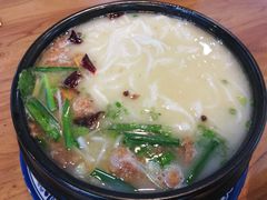 -双桥园·云南过桥米线(古城南门店)
