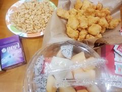 -Helens海伦司小酒馆(王家湾人信汇店)