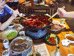 -白乐天毛肚火锅馆(南滨路店)