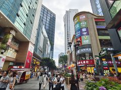-八一路好吃街(雨田商务大厦店)