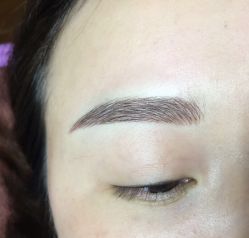 -百秀名媛纹绣美学护肤中心