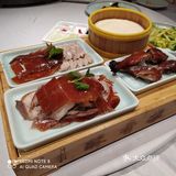 透露着浓浓老北京气息的烤鸭店