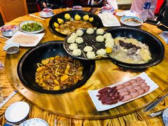 -老关东铁锅炖(上游街店)