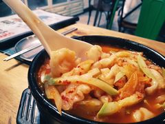 泡菜面片汤-富乐满韩国正宗炸鸡韩国料理(虹泉路店)