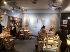 大堂-袁记串串香火锅(郑和中路店)