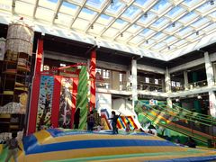 -蒙特利亲子乐园