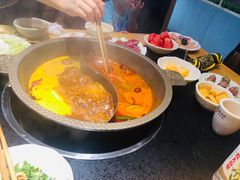 -潘小辣鲜肉老火锅