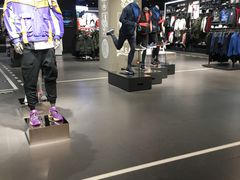 -李宁(苏州中心店)