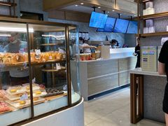 面包甜点陈列柜-奈雪的茶(大梅沙8号仓店)