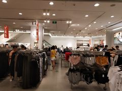 -H&M(来又来时尚购物广场店)