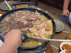 -大宝全猪馆(南京路店)