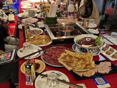 -二荆条·蜀鲜汇城市森林火锅