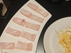 -鲜入唯煮·港式海鲜牛肉火锅(金宝街店)