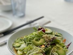 烤牛油果时蔬沙拉-悦融·京鲁菜·露台花园(安定门店)