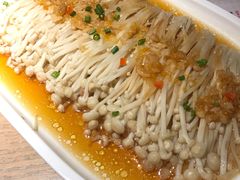 -丫丫厨娘·柠檬鸭(江南蓝鲸世界店)