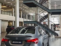 -天津波士信达奔驰4S店(卫津南路店)