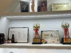 -晓V彩妆造型(大学路店)