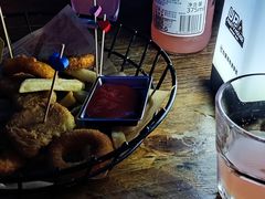 -UP嘻哈酒吧(粉巢店)