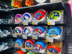 -迪卡侬(西三旗店)