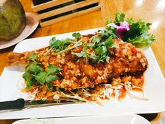 -两兄弟Song Pee Nong(2号店)
