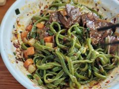 -手擀菠菜面(西康路店)