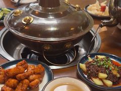 -岳记兴隆·青城腊排铜火锅(融创店)