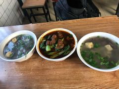 -苓记南京鸭血粉丝.皮肚面(县东巷店)