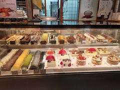 -Dough&Joe团憩(瑞虹天地月亮湾店)