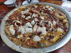 酸菜鱼-黑皮酸菜鱼(三山街店)