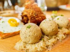 烤猪肘-Paulaner·德国帕拉娜自酿啤酒餐厅(海上世界店)