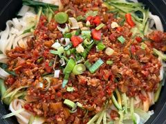 肉臊拌面-悦哉·派对·草坪婚礼·围炉煮茶(三圣乡店)
