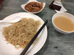 招牌牛腩捞面-恩宁刘福记(东华东路店)
