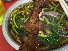 -劳动公园新疆人烤腰子