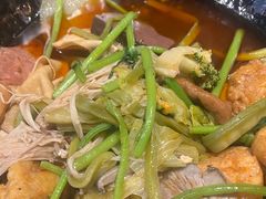 -万记麻辣烫国展总店
