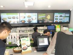 -老乡鸡(武汉中南梅苑小区地铁站店)